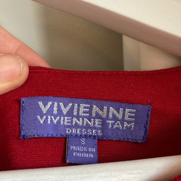 Dress - Picture 4 of 4